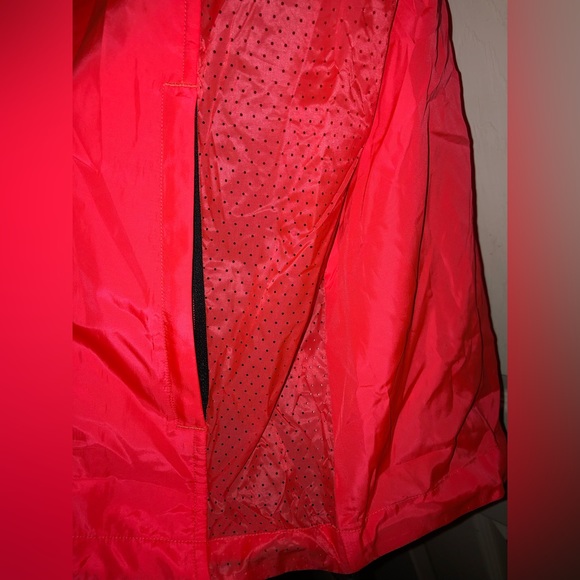 Under Armor fitted unisex heatgear windbreaker - Picture 6 of 8